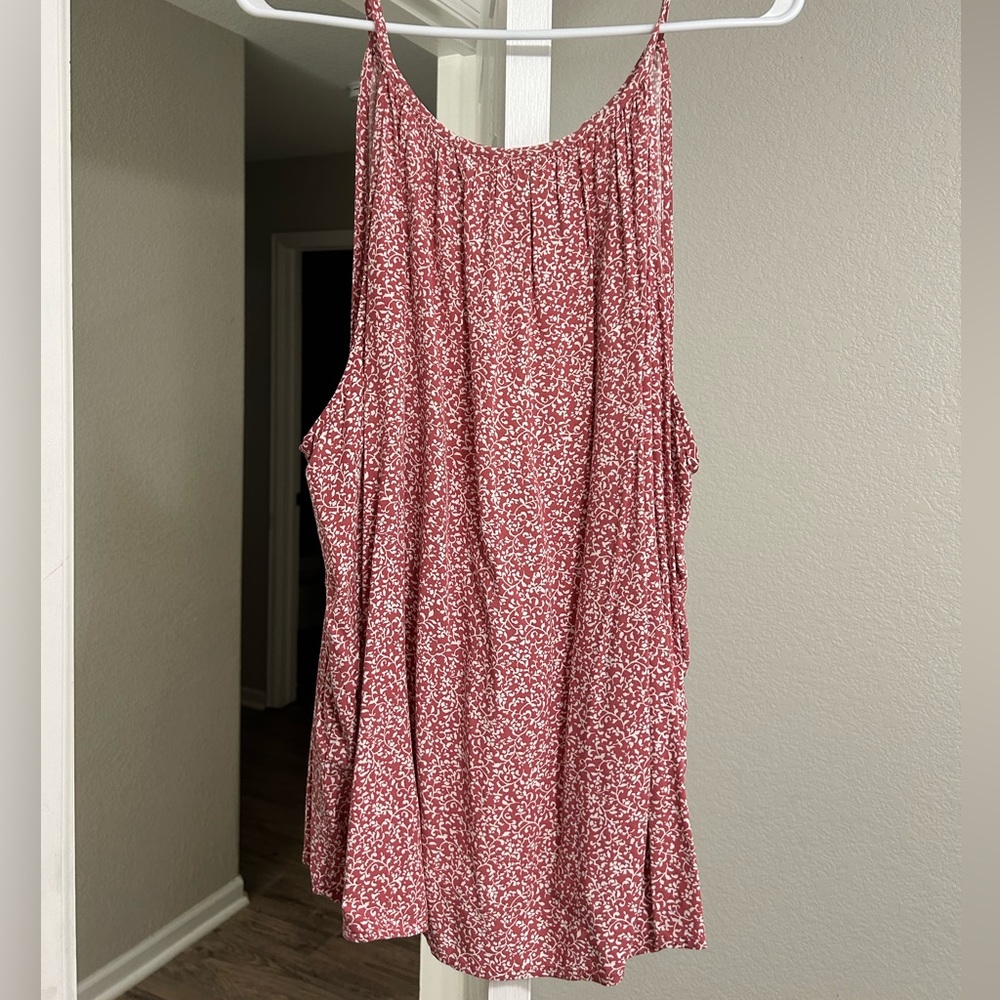 Old Navy tank top